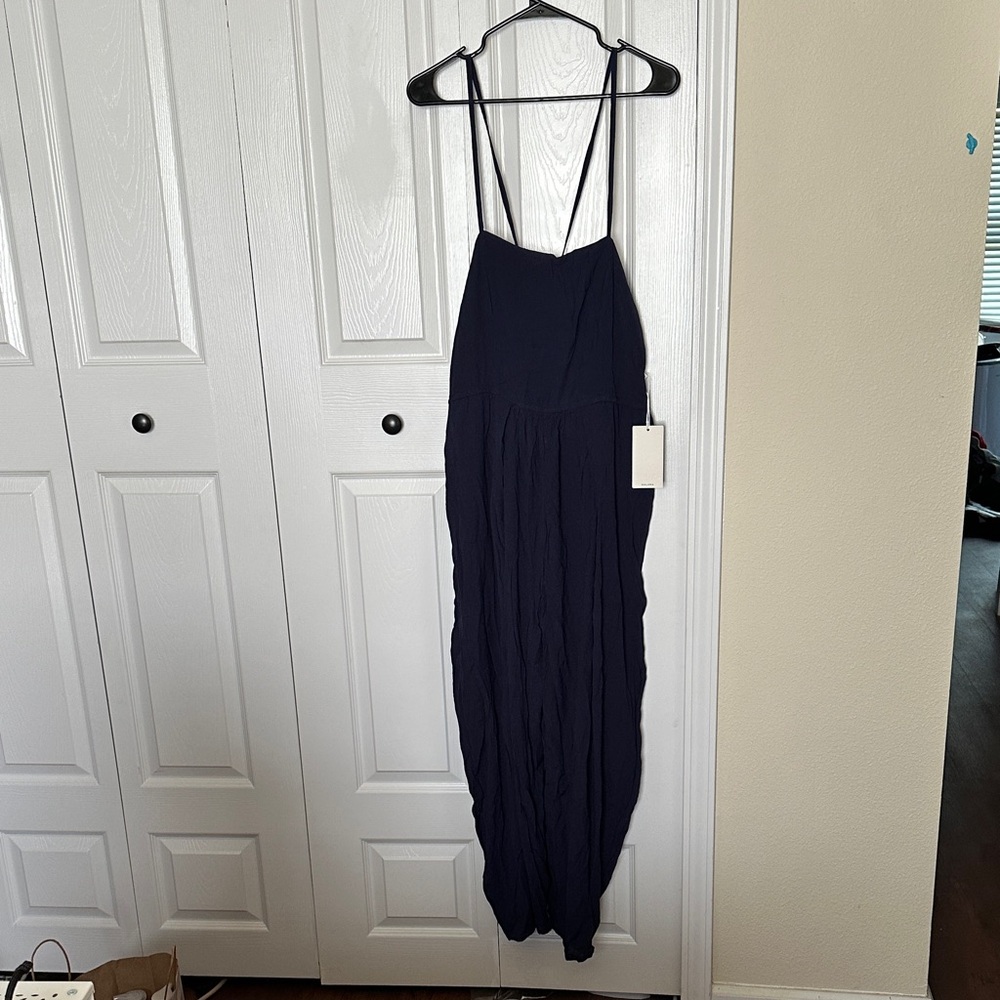 *New with Tags * HALARA Navy Cropped Jumpsuit